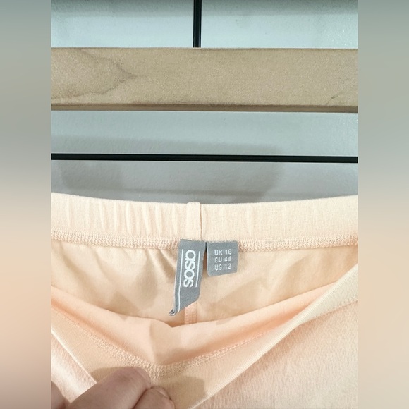 ASOS Elastic Waist Midi Knit Skirt Peach Size 12 - Picture 6 of 7